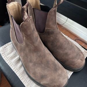 Men’s blundstone boots brown